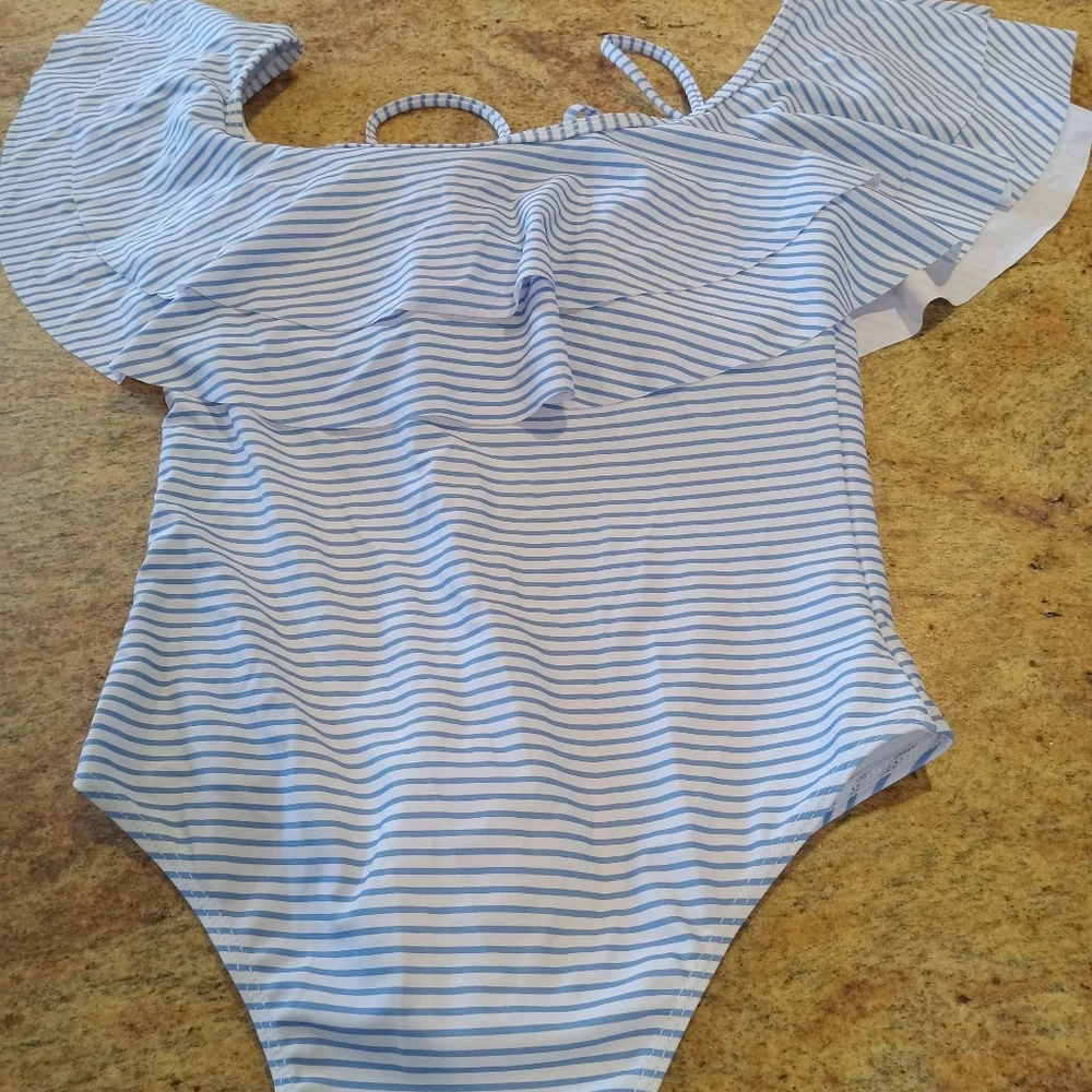 Swim - Picture 2 of 4